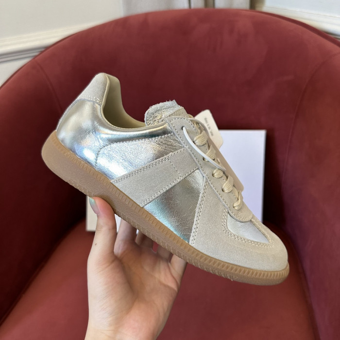 ma*iso*n mar*giela  mama-022