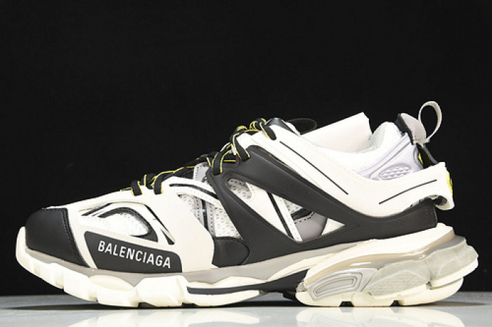 Ba*len*cia*ga track trainer  btt-069