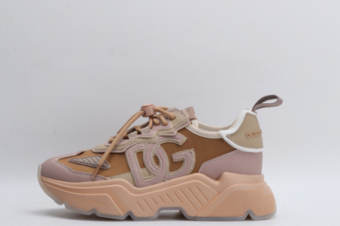 dg  sneakers  dg -026