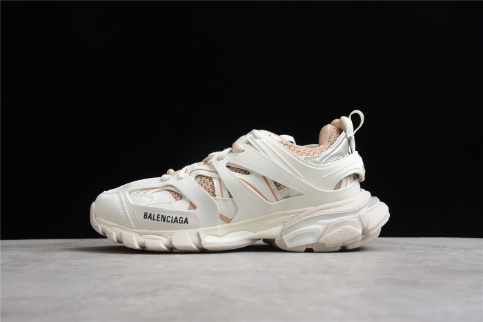 Ba*len*cia*ga track trainer