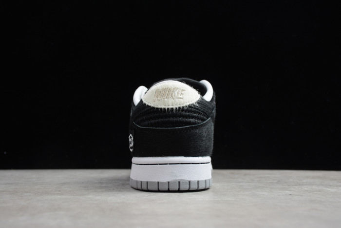 nike sb dunk low medicom toy (2020) cz5127-001