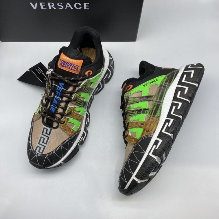 versac*e  vc-35
