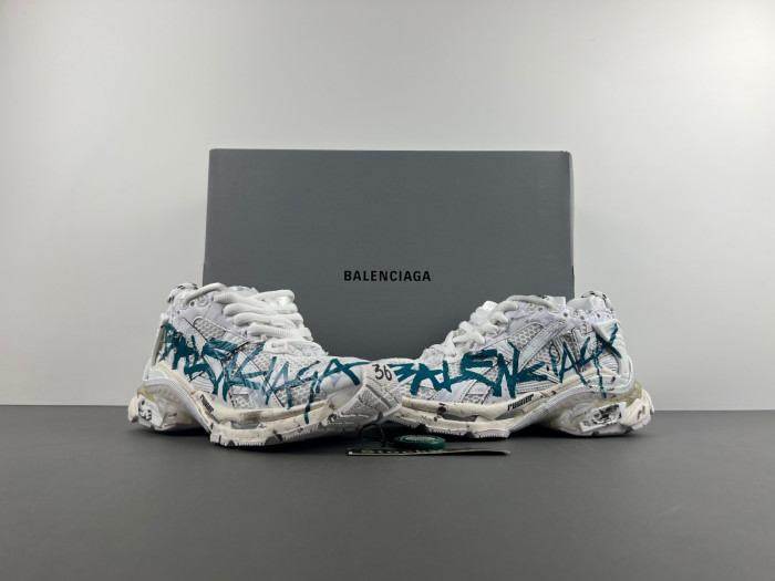 Ba*len*cia*ga track runner  btt-197