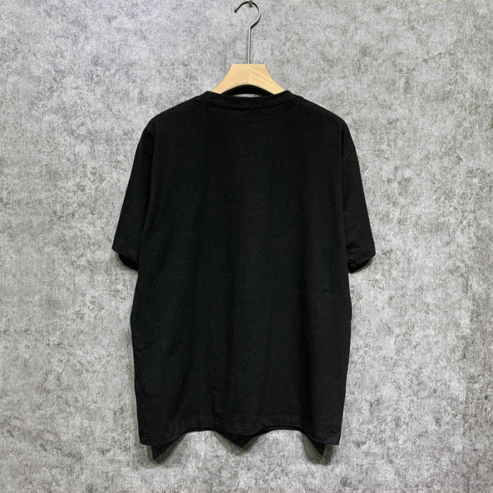 a*m*i-002