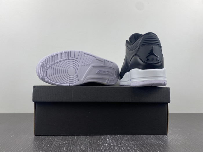 air jordan 3 retro 136064-020
