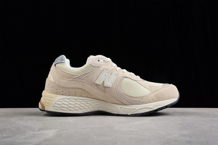 new balance nb-051